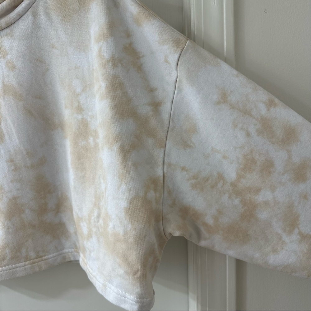 Fabletics Cream & Tan Eco Conscious Tie-Dye Pullover Boxy Cropped Hoodie, Size M - Picture 4 of 6